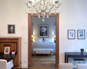 Fantastic apartment in prime location - city center west